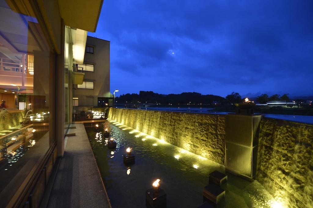 Ryokan Ayu No Sato Hitoyoshi Exterior foto